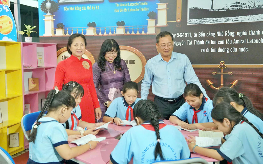 "Địa chỉ đỏ" gi&aacute;o dục tư tưởng, đạo đức, phong c&aacute;ch Hồ Ch&iacute; Minh trong trường tiểu học - Ảnh 2.