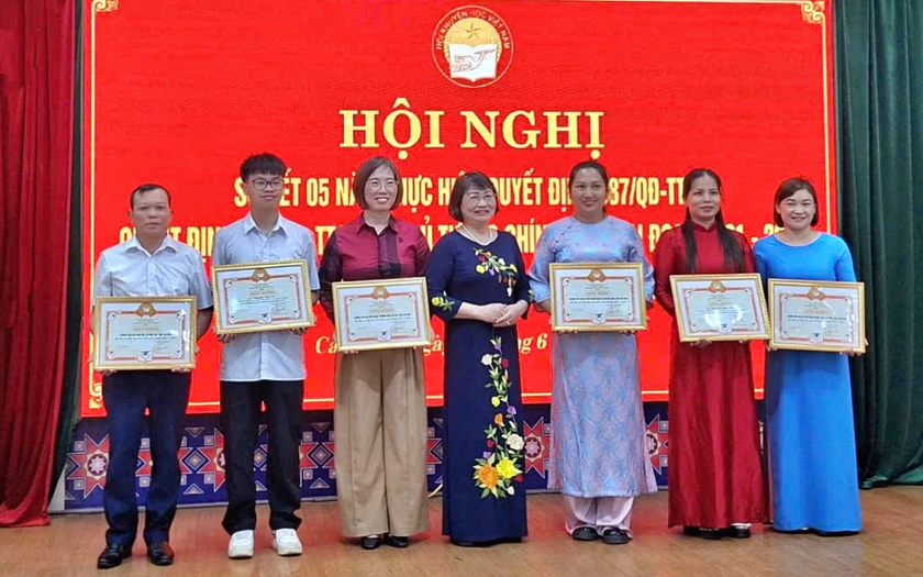 Khuyến học Cao Bằng bền bỉ với b&agrave;i to&aacute;n kh&oacute; x&acirc;y dựng x&atilde; hội học tập nơi non cao - Ảnh 6.