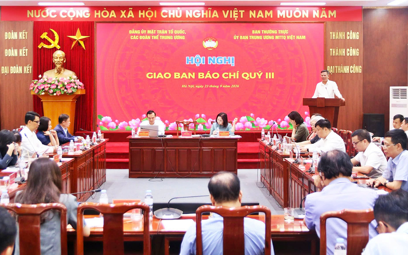 Đổi mới m&ocirc; h&igrave;nh tổ chức v&agrave; n&acirc;ng cao t&iacute;nh chuy&ecirc;n nghiệp của b&aacute;o ch&iacute; hệ thống Mặt trận Tổ quốc - Ảnh 1.