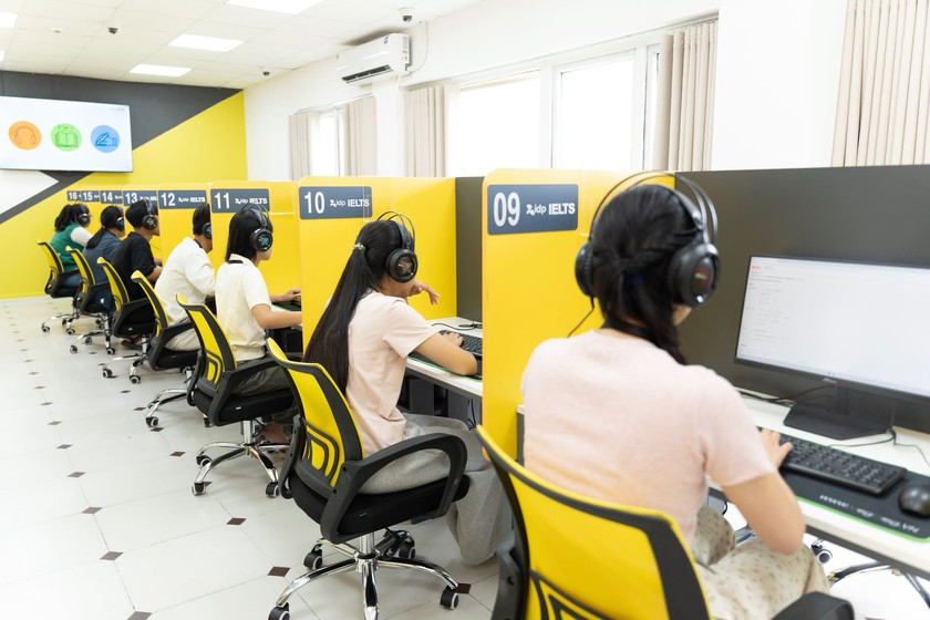 IELTS cho ph&eacute;p thi Viết tr&ecirc;n giấy  - Ảnh 1.
