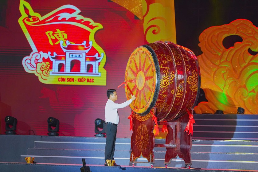 Hải Ph&ograve;ng, khai hội m&ugrave;a thu C&ocirc;n Sơn - Kiếp Bạc 2026, c&ocirc;ng bố thương hiệu Di sản thế giới - Ảnh 2.