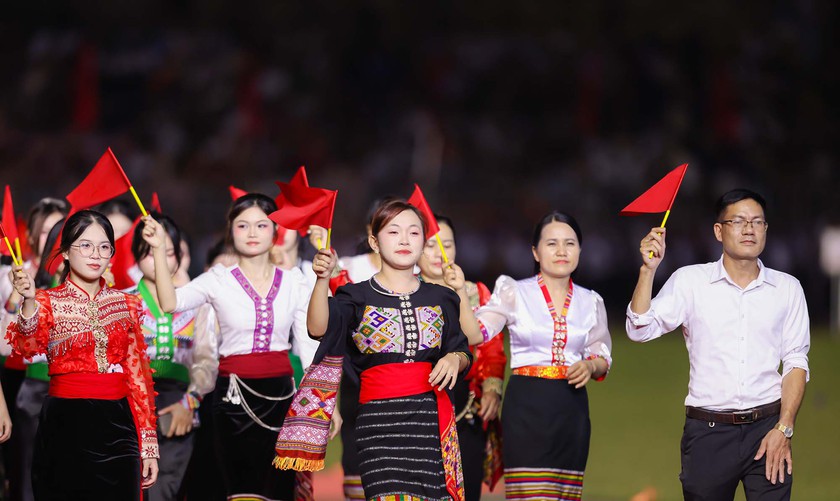 Khai mạc Đại hội Thể dục thể thao tỉnh Nghệ An lần thứ X - Ảnh 8.