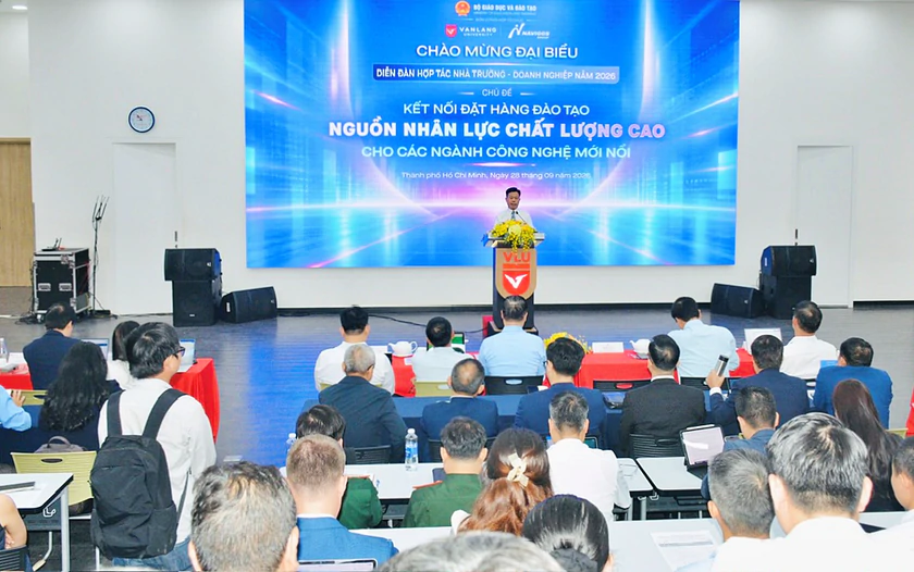 Hợp t&aacute;c Nh&agrave; trường - Doanh nghiệp: C&ugrave;ng giải b&agrave;i to&aacute;n đ&agrave;o tạo nh&acirc;n lực c&ocirc;ng nghệ mới - Ảnh 1.