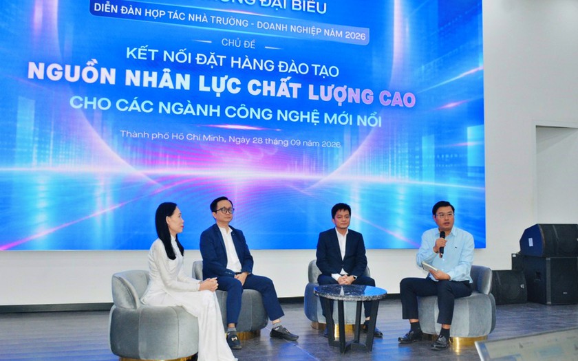 Hợp t&aacute;c Nh&agrave; trường - Doanh nghiệp: C&ugrave;ng giải b&agrave;i to&aacute;n đ&agrave;o tạo nh&acirc;n lực c&ocirc;ng nghệ mới - Ảnh 2.