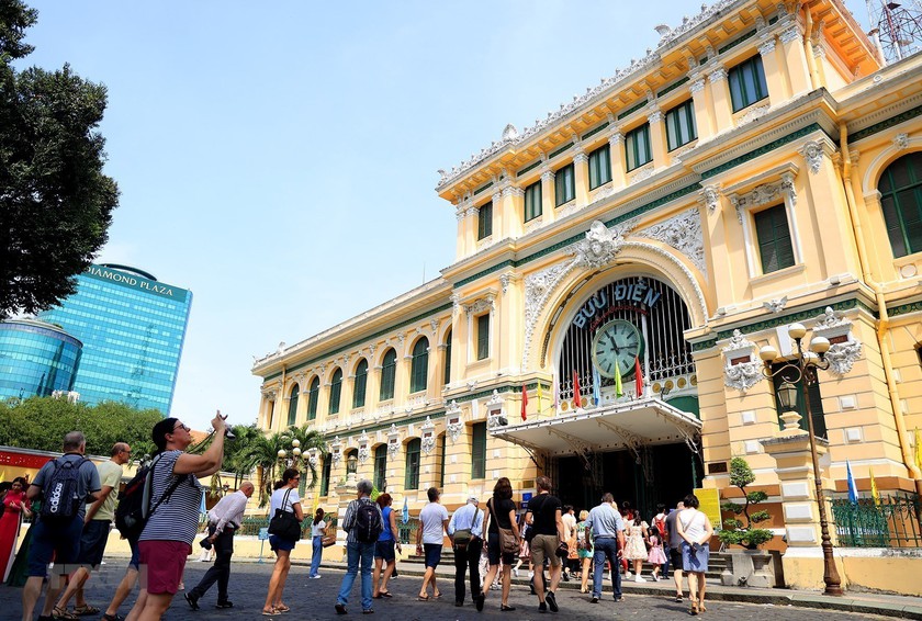 Du lịch bội thu sau 5 ng&agrave;y nghỉ lễ Quốc kh&aacute;nh 2/9 - Ảnh 1.