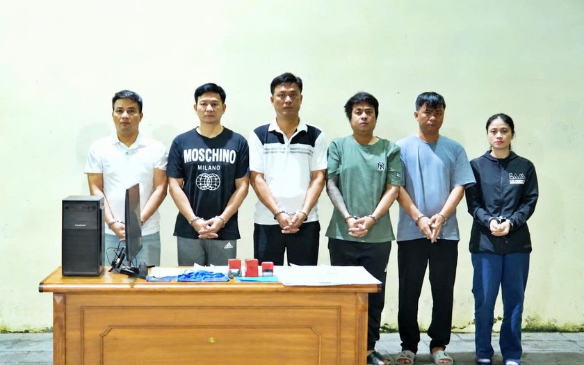 C&ocirc;ng an Th&agrave;nh phố Hồ Ch&iacute; Minh: Khởi tố 6 bị can n&uacute;p b&oacute;ng doanh nghiệp mua b&aacute;n nợ để cưỡng đoạt t&agrave;i sản - Ảnh 2.