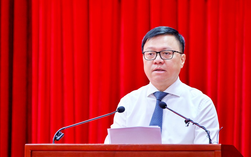 Hội thảo khoa học kỷ niệm 150 năm Ng&agrave;y sinh nh&agrave; b&aacute;o Huỳnh Th&uacute;c Kh&aacute;ng - Ảnh 1.