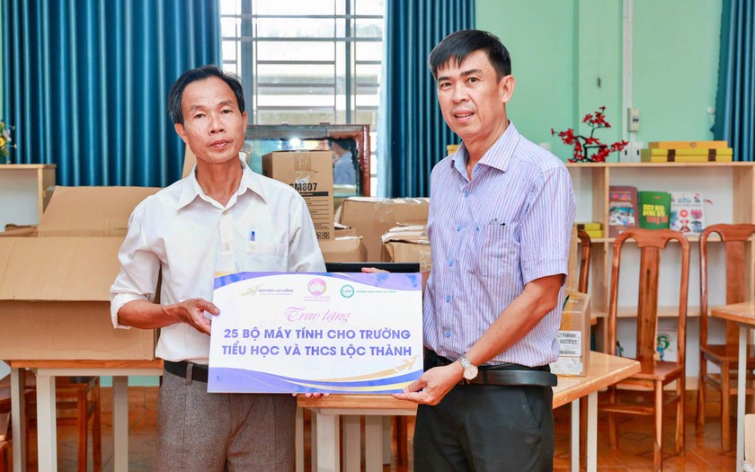 Th&ecirc;m 50 bộ m&aacute;y t&iacute;nh đến với học sinh c&aacute;c x&atilde; bi&ecirc;n giới Đồng Nai - Ảnh 1.