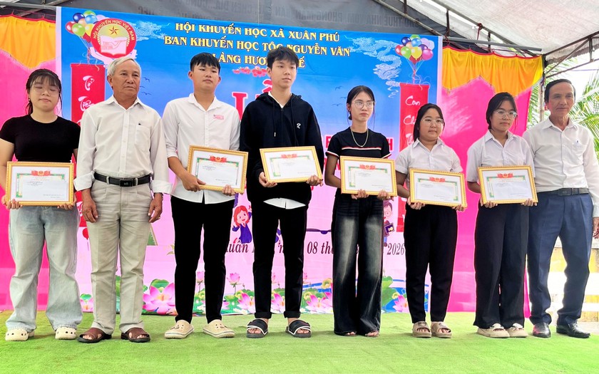 Khuyến học Xu&acirc;n Ph&uacute; khơi mạch nguồn tri thức từ mỗi gia đ&igrave;nh, d&ograve;ng họ - Ảnh 3.