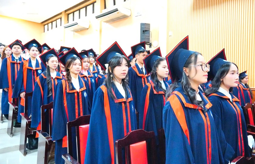 Kiểm định chương tr&igrave;nh đ&agrave;o tạo đại học: Bỏ c&agrave;o bằng, chuyển sang quản l&yacute; rủi ro - Ảnh 1.
