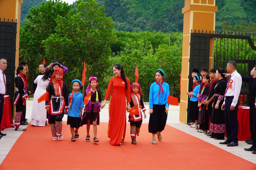 Gần 372.000 học sinh TP Quảng Ninh h&acirc;n hoan khai giảng năm học mới 2026-2027 - Ảnh 2.