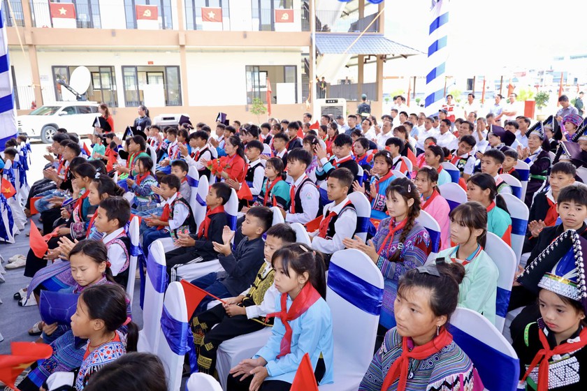 Gần 27 triệu học sinh, sinh viên cả nước bước vào năm học mới 2026-2027 - Ảnh 1.