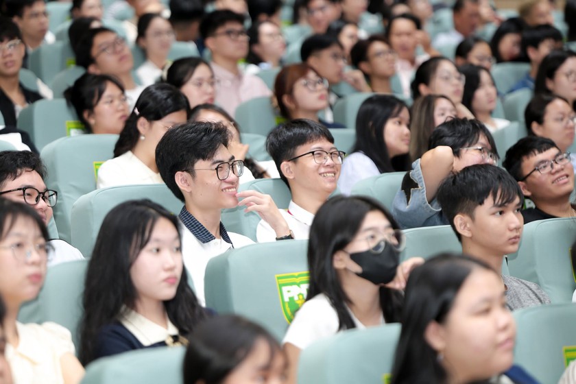 10 trường trung học phổ thông có nhiều học sinh trúng tuyển Trường Đại học Y khoa Phạm Ngọc Thạch - Ảnh 1.