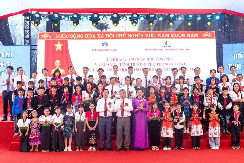 Thêm ngôi trường xinh đẹp giữa núi rừng Tây Bắc - Ảnh 4.