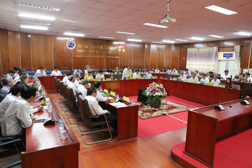 Hội đồng trường của cơ sở gi&aacute;o dục đại học tư thục kh&ocirc;ng qu&aacute; 15 người - Ảnh 1.