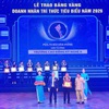 PGS.TS Bùi Văn Hưng, Hiệu trưởng Trường Cao đẳng Kỹ Nghệ II được vinh danh Nhà quản lý xuất sắc