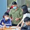 Nuôi một sinh viên đại học: Đừng chỉ nhìn học phí, hãy tính cả bài toán 4 năm cùng gia đình