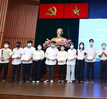 Trao 164 suất học bổng Nguyễn Hữu Thọ cho học sinh, sinh viên có hoàn cảnh khó khăn