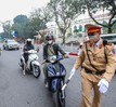 Hà Nội: Nghiêm cấm cán bộ, công chức can thiệp xử lý vi phạm giao thông
