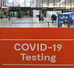 Mỹ bỏ yêu cầu xét nghiệm COVID-19 đối với hành khách đến từ Trung Quốc