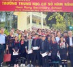 Hội Khuyến học tỉnh Phú Thọ trao hàng trăm suất quà tặng học sinh đặc biệt khó khăn tại thị xã Sa Pa, Lào Cai
