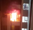 Hà Nội: Cháy chung cư sau màn bắn pháo hoa mừng Đêm hội trăng rằm