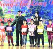 Quỹ Khuyến học Việt Nam trao 50 triệu đồng học bổng tặng học sinh vượt khó, hiếu học của tỉnh Nghệ An