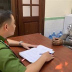 Công truc tiep bong da xoivotv Thành phố Hồ Chí Minh khởi tố đối tượng tàng trữ ma túy, nghi vấn bạo hành trẻ em
