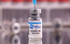 Hãng Pfizer dự kiến tăng giá vaccine ngừa COVID-19 lên khoảng 110-130 USD/liều, gấp 4 lần hiện nay
