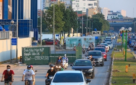 Hà Nội: Sẽ thu hẹp "rào chắn" gây ùn tắc giao thông