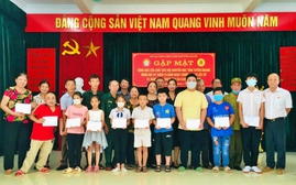 Hội Khuyến học Tuyên Quang: Tặng học bổng cho nạn nhân chất độc da cam