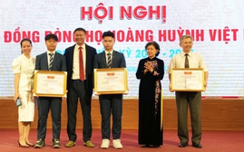 Dòng họ Hoàng Huỳnh chú trọng thi đua khen thưởng, khuyến học, khuyến tài