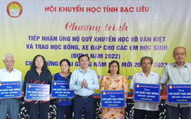 Hội Khuyến học tỉnh Bạc Liêu tiếp nhận hàng trăm triệu đồng ủng hộ Quỹ khuyến học Võ Văn Kiệt