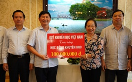 Ninh Bình đón nhận học bổng cho học sinh nghèo vượt khó từ Trung ương Hội Khuyến học Việt Nam
