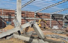Khởi tố vụ sập tường nhà máy khu công nghiệp Nhơn Hòa (Bình Định)