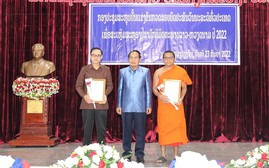 Trao giải các tác phẩm văn học về quan hệ đặc biệt Lào - Việt Nam
