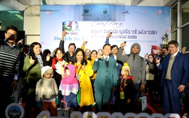 Lào Cai đón hơn 300 khách quốc tế trong ngày đầu năm mới