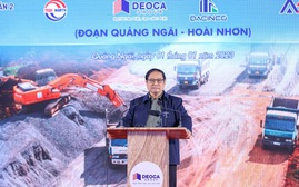 Năm mới: Việt Nam khởi công 12 dự án giao thông mới