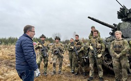 Na Uy - "hàng xóm" sát vách Nga - ký hợp đồng mua vũ khí lớn chưa từng có