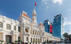 Thành phố Hồ Chí Minh phục hồi ngoạn mục với 10 điểm sáng