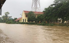 Trung Bộ mưa lớn, lũ trên các sông có nơi trên báo động 3