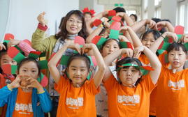 Nạn hối lộ thầy cô và những sự thật về Ngày Nhà giáo tại Hàn Quốc