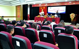 Cục Hải quan Lào Cai đối thoại với doanh nghiệp cùng gỡ vướng xuất, nhập khẩu hàng hóa