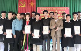 Yên Bái: Tổng kết lớp học chữ Nôm Dao tại xã Lương Thịnh, huyện Trấn Yên