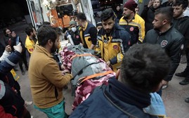 Tìm kiếm người bị nạn trong thảm họa động đất ở Thổ Nhĩ Kỳ: Cuộc chạy đua với thời gian dù hy vọng mỏng manh