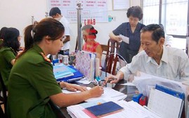 Phó Thủ tướng Trần Hồng Hà: Khẩn trương hoàn thiện quy trình bỏ xuất trình Sổ hộ khẩu giấy