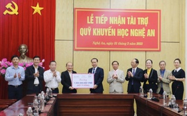 Hội Khuyến học tỉnh Nghệ An tiếp nhận tài trợ 2 tỉ đồng