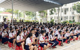 Bình Dương: Trường Tiểu học Phú Tân được tài trợ mái che sân trường