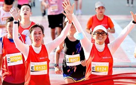 30 nhân vật truyền cảm hứng làm nóng giải Hà Nội Marathon Techcombank mùa thứ 2