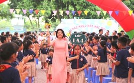 Gần 2,3 triệu học sinh Hà Nội đón khai giảng năm học mới